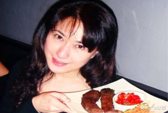 戈伟如|她被称“第一美女”,两次分手都选择净身出户,今成人生赢家