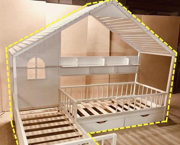 2个孩子上下铺不是首选,卧室拐角摆一张一体式双人床,安全宽敞