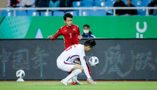 中超|下午2点！陈戌源干了件好事，中超重启在即，国足还能救吗？