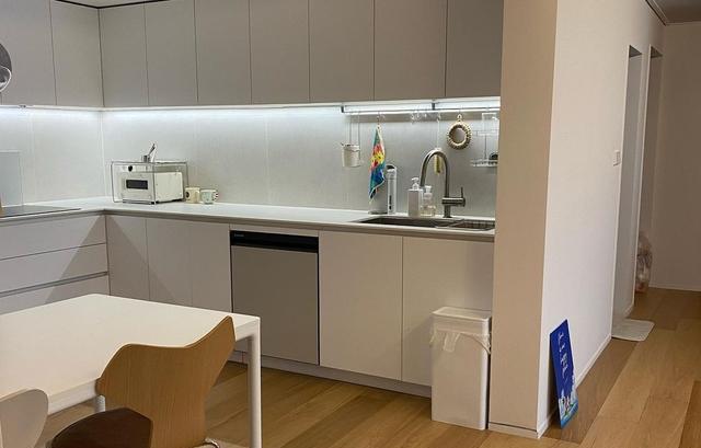 父母装的房真不一定土气!他家父母一手操办,还是最流行的极简风