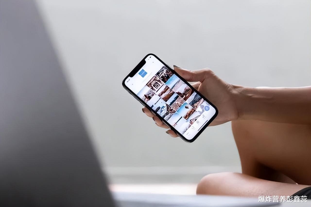 最新研究称:夜间玩手机伤眼还会缩短寿命,网友:多玩手机压压惊