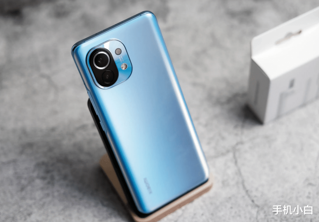 一加科技|纠结内存选128还是256?这3个方面才决定手机寿命,选对多用三年