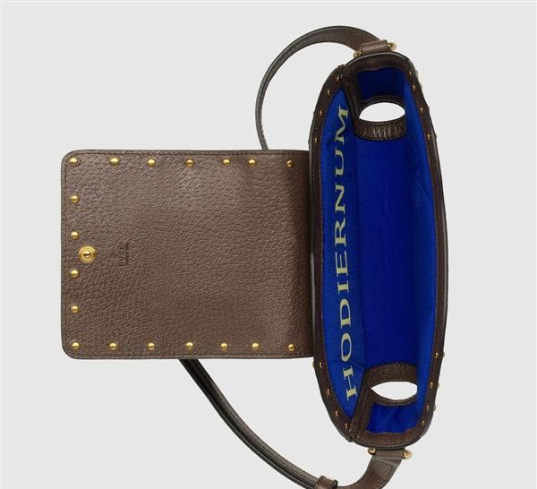 |6200元苹果耳机保护套,配件比本体都贵?网友:库克比古驰良心!