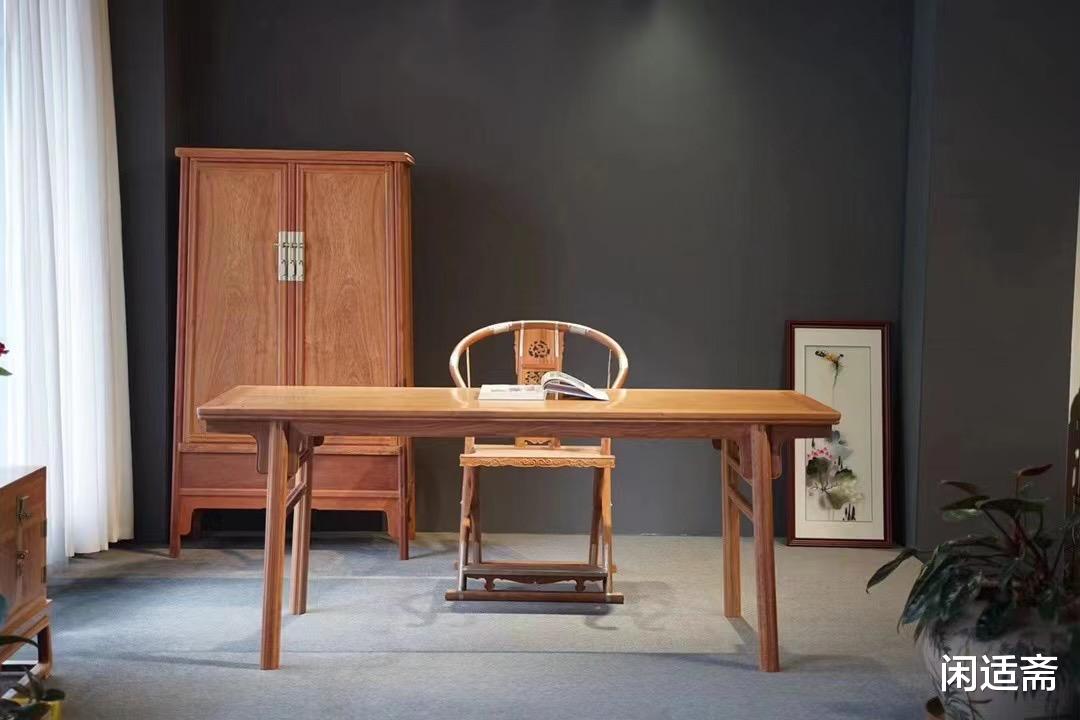 明式经典,缅甸花梨木家具,有柜膛圆角柜