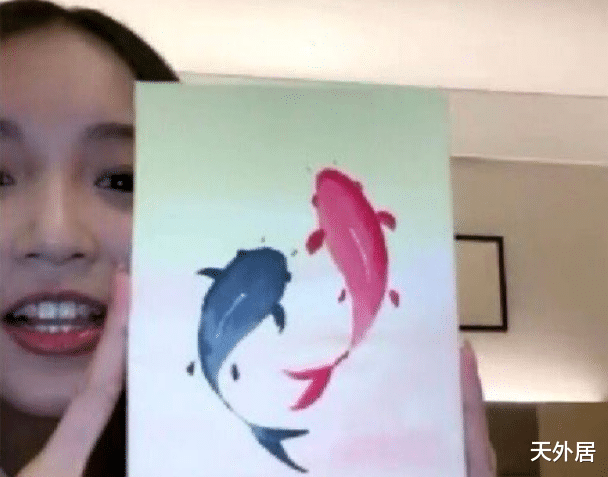 广东队|中国花滑女神太美了，身穿休闲T恤秀才艺，保送北大心情大好