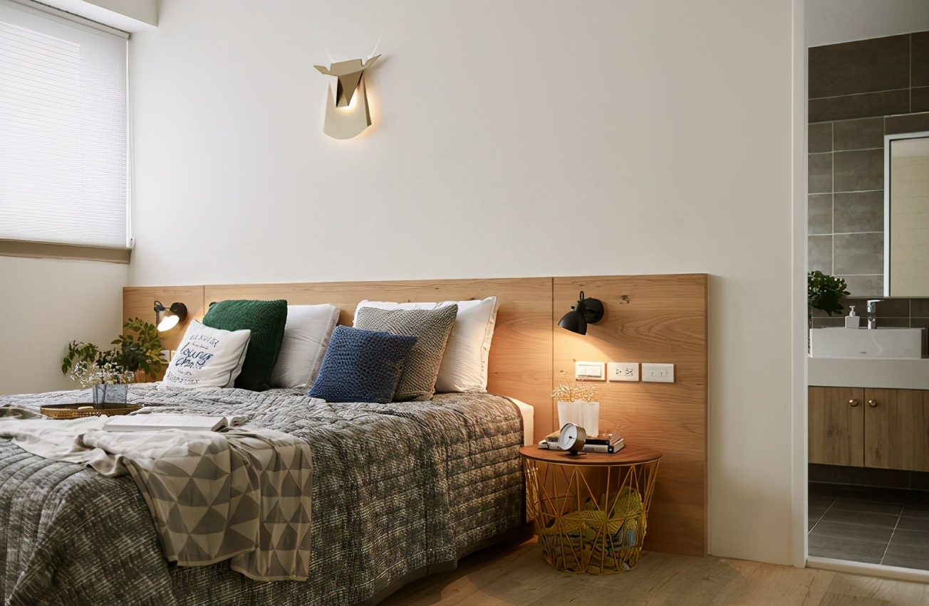 不听劝阻，小姑把主卫改衣帽间，入住1年不到很懊悔，原因有3点