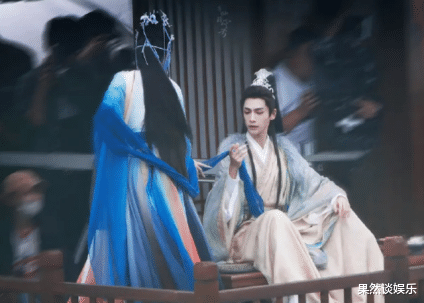 小姐姐|罗云熙,简直堪称病娇男主的天花板,独特的气质无人能比