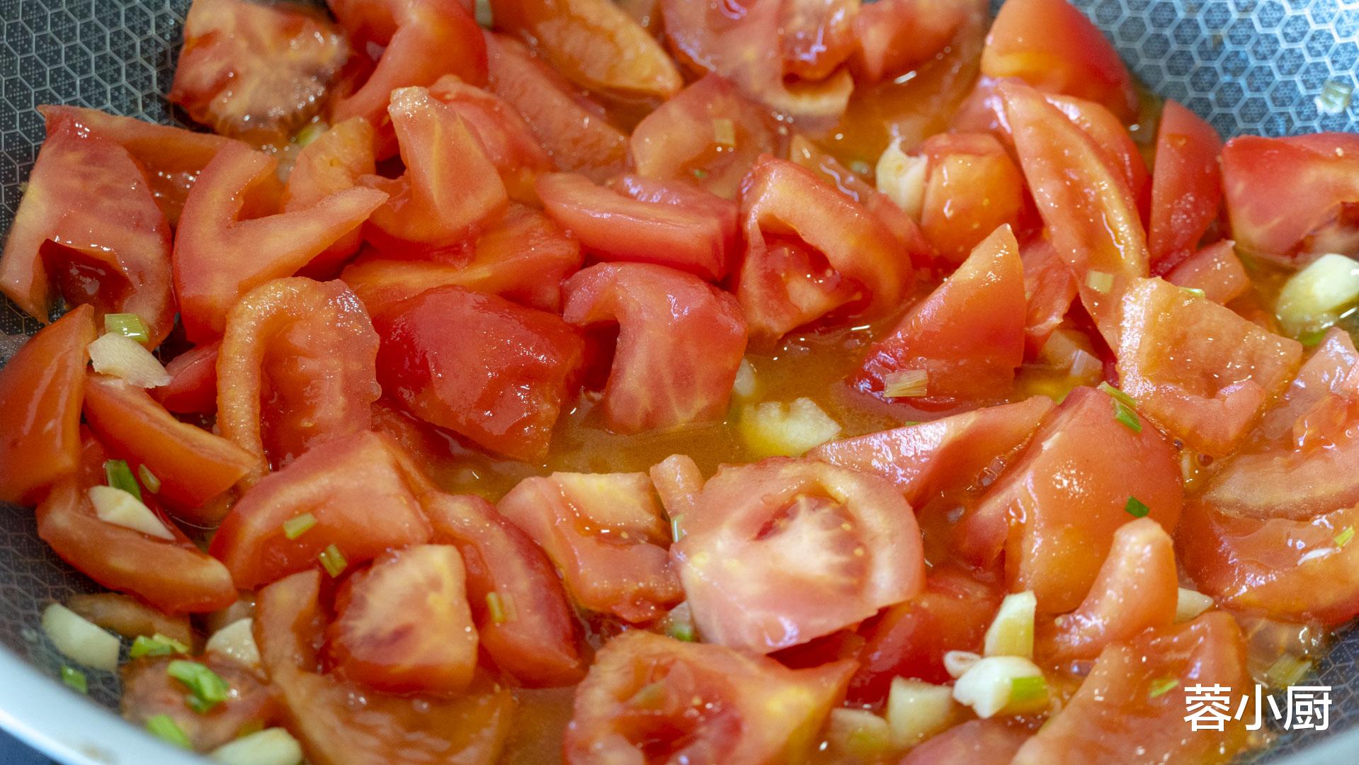 秋日进补要忌嘴,小心伤脾胃!提醒:少吃姜和桂圆,多吃6样才对