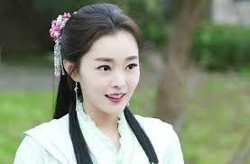 宋轶|演完伪装者才有资格穿刘亦菲穿过的旧礼服，难道这就是三线艺人的悲哀吗？