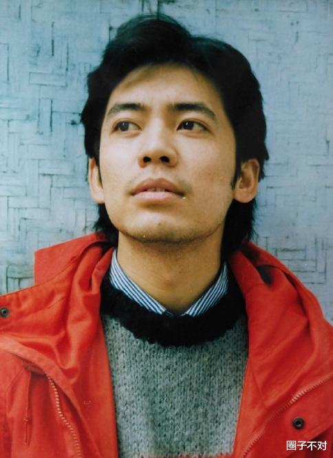 巩俐|何政军:拒绝巩俐娶初恋,因父亲演《亮剑》,爆红后却禁锢了事业