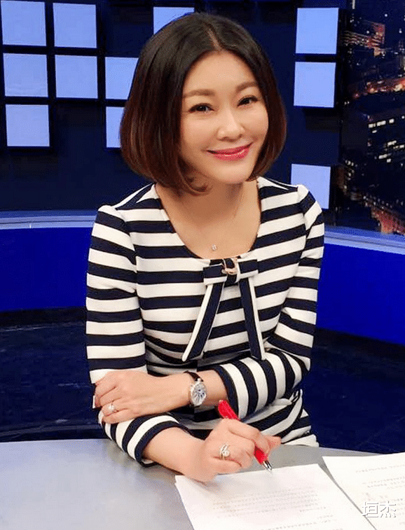 王小骞|王小骞:曾主持《交换空间》,扎根央视23年,46岁离职带娃带货