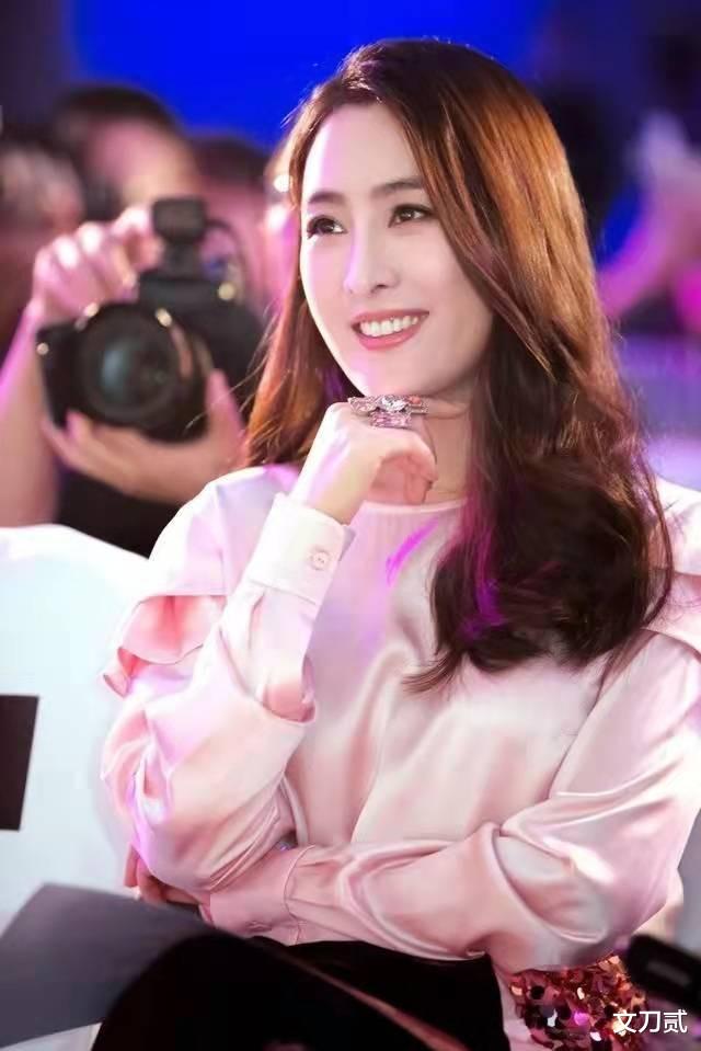 马苏|那一年，马苏帮李小璐解释后，再也回不去曾经的风光日子