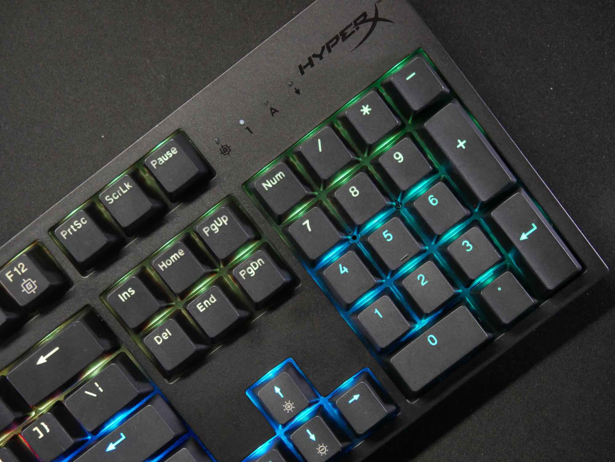 机械键盘|谁说公模无法再战——极度未知HyperX Mars2机械键盘