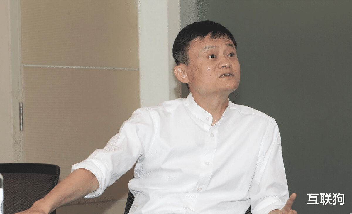 小程序|久未露面的马云，驾着13亿游艇在西班牙游玩，说好当乡村教师呢？