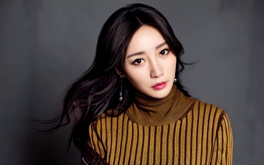 马叙伦|杨超越柳岩合作的新剧，准备追吗？