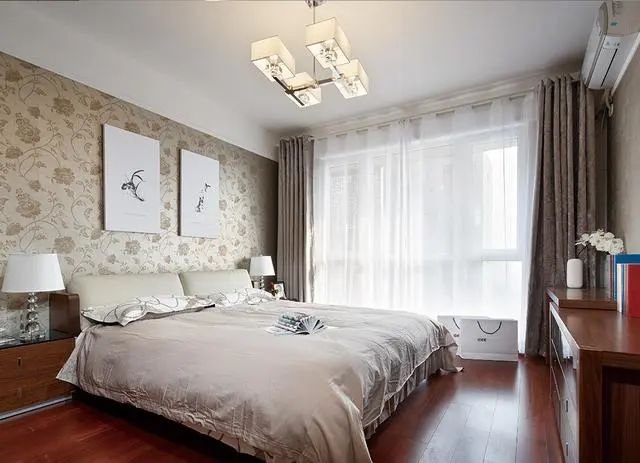 180平现代简约风复式楼装修，全屋没有一点奢华之气息，很温馨