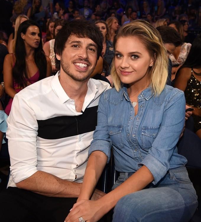 |美国乡村乐女歌手凯尔西·芭莱莉妮，从可爱到性感