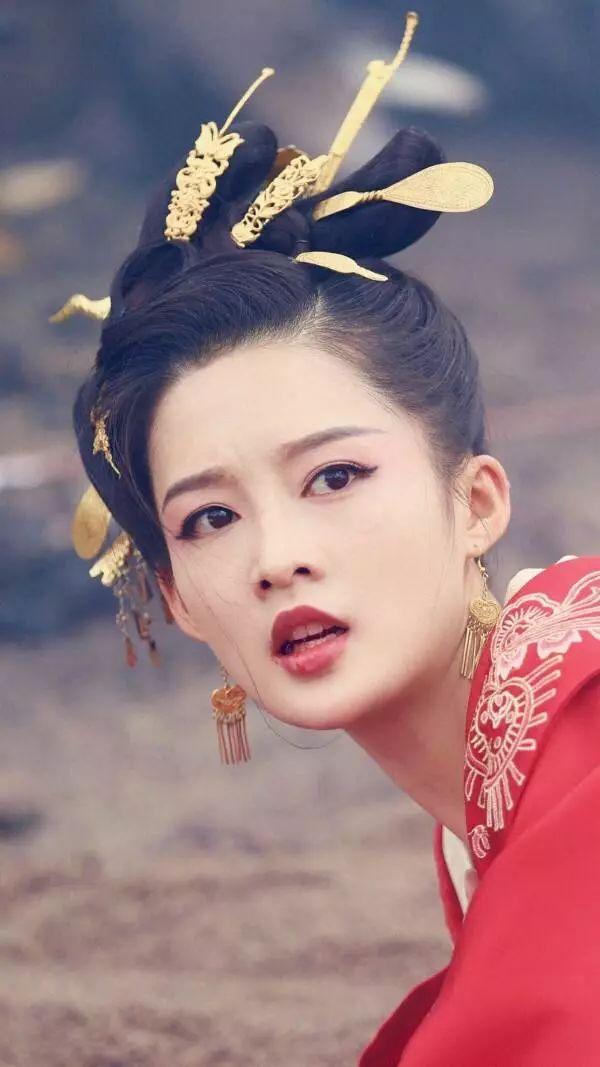 王挺|半路出家的9位演员，入行前是司机、刑警、老总，演技不输科班生