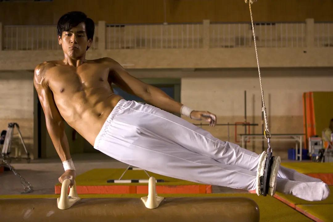 彭于晏|彭于晏,也走到了今天