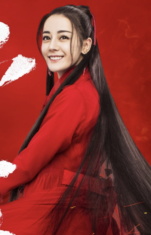 迪丽热巴|长着一张“大长脸”也好看的10位女星，个个明艳大气，满屏高级感