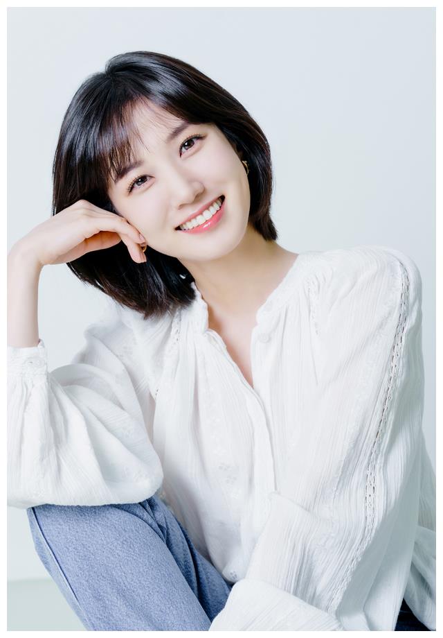 朴恩斌|《非常律师禹英禑》朴恩斌遭网暴,只因活动出行接受了媒体拍照