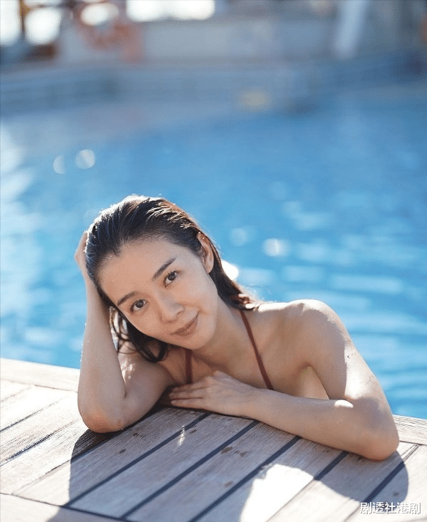 麦明诗|港姐冠军前任自曝身高，不甘被人嘲笑是个矮子，发公开信向现任挑战：擂台见