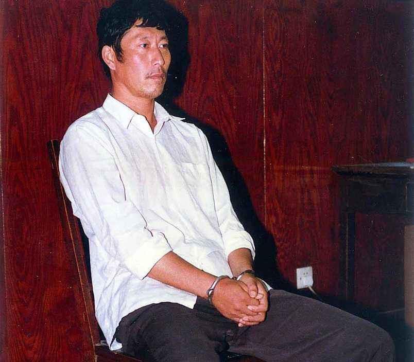 90年代中国第一案:杀17人伤15人,自认活着就要继续报复