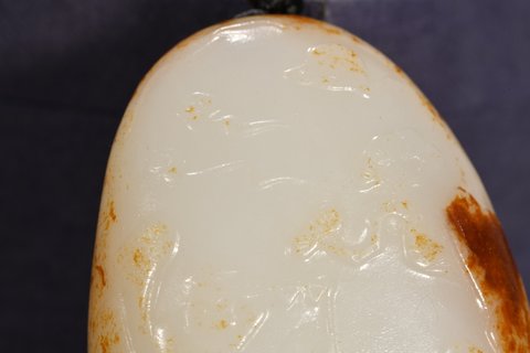 和田玉籽料|和田玉籽料原石雕渔翁得利把件