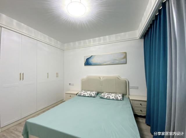 她家120平新房，坚持客厅与阳台打通，完工后非常满意，分享一下