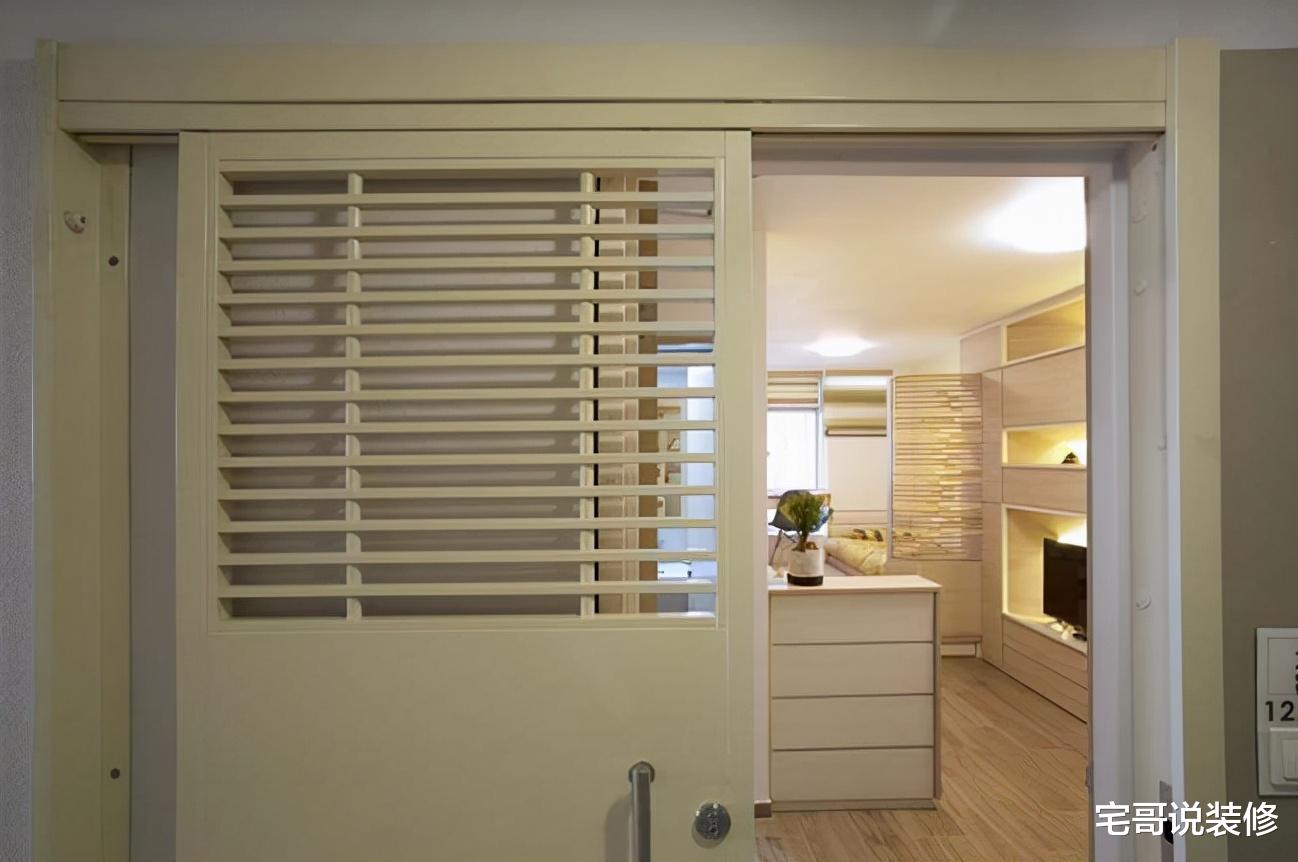 香港3口之家的蜗居生活：30㎡小屋打造出2居室，堪称小户型样板间