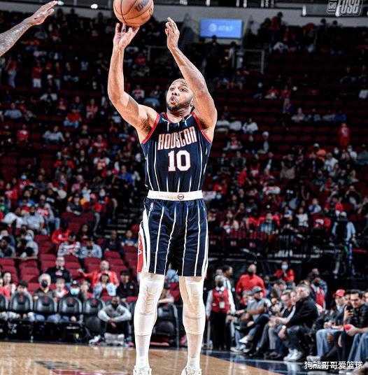 恭喜火箭队!2位置各添1人,锋线选项众多不惧交易!塞拉斯挑花眼