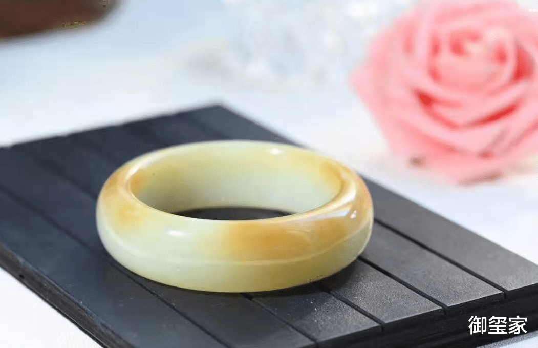 |买和田玉，你习惯看什么