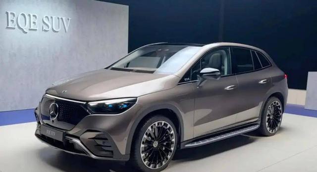 沃尔沃发布新一代旗舰SUV,号称最安全的纯电车