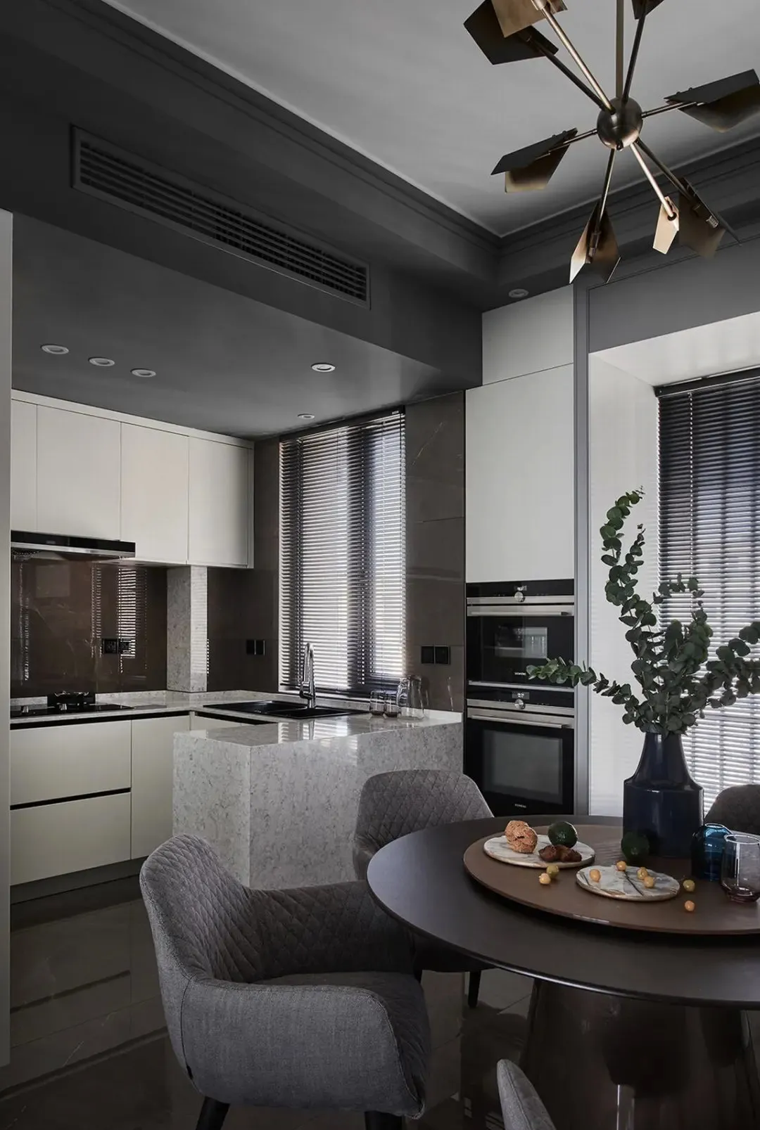 高级灰打造的现代简约风,低调中显高级,优雅又时尚,还有艺术感