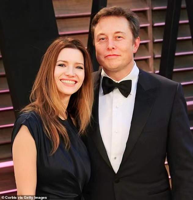 伊隆·马斯克|马斯克36岁前妻与童星男友首次公开亮相 穿1.2万连衣裙肤白貌美