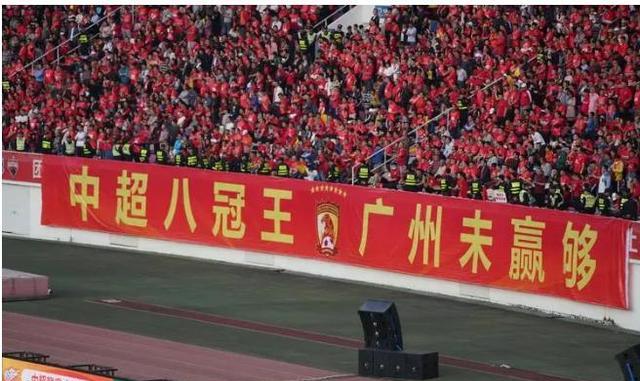 广州队|恒大烧钱物有所值，其他俱乐部把市场搞乱？奥拉罗尤与国足有情况