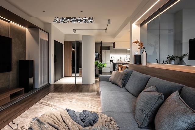 大地色系才是装修的新风向标，看看这家的设计，经典不易过时！