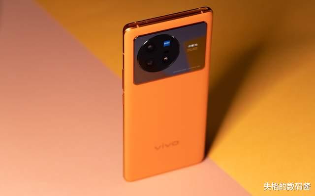 iPhone|九月份换手机千万别乱买，这四款性能强耗电少，用五年毫无问题