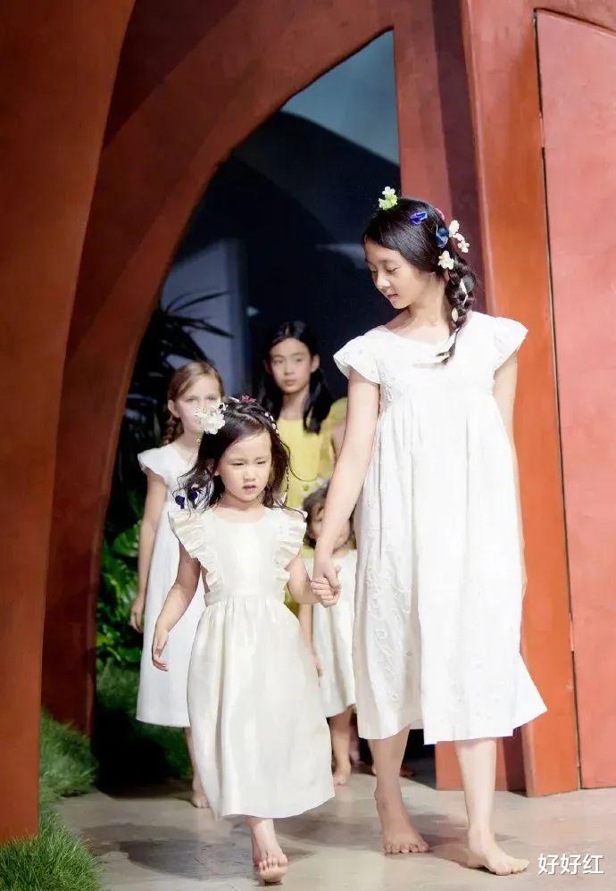 黄忆慈|又一个顶级资源咖，她也要进娱乐圈捞金了？