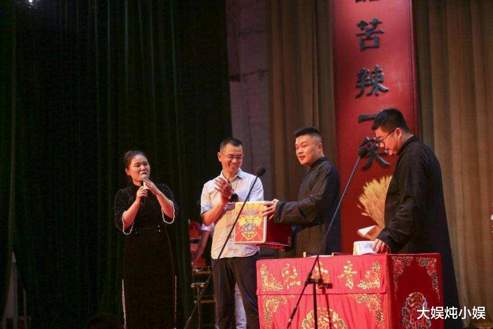 德云社|张云雷被骂是德云社的弃子,为何却一战封神“平西王”?