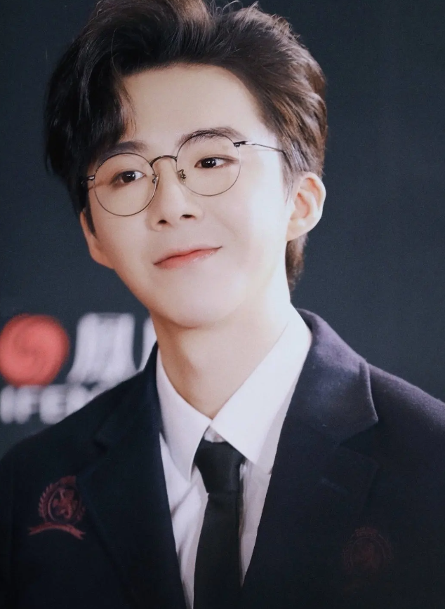 赵丽颖|八卦爆料|赵丽颖、马思纯、刘宇宁、白敬亭宋轶、范冰冰等