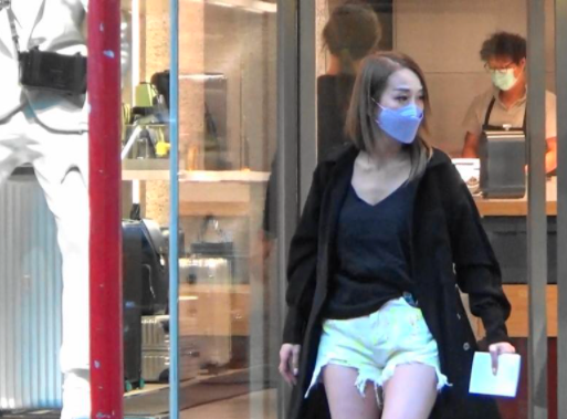 林雅诗|曝44岁女星与前男友复合！为爱放弃移民英国，男方曾出轨有私生子