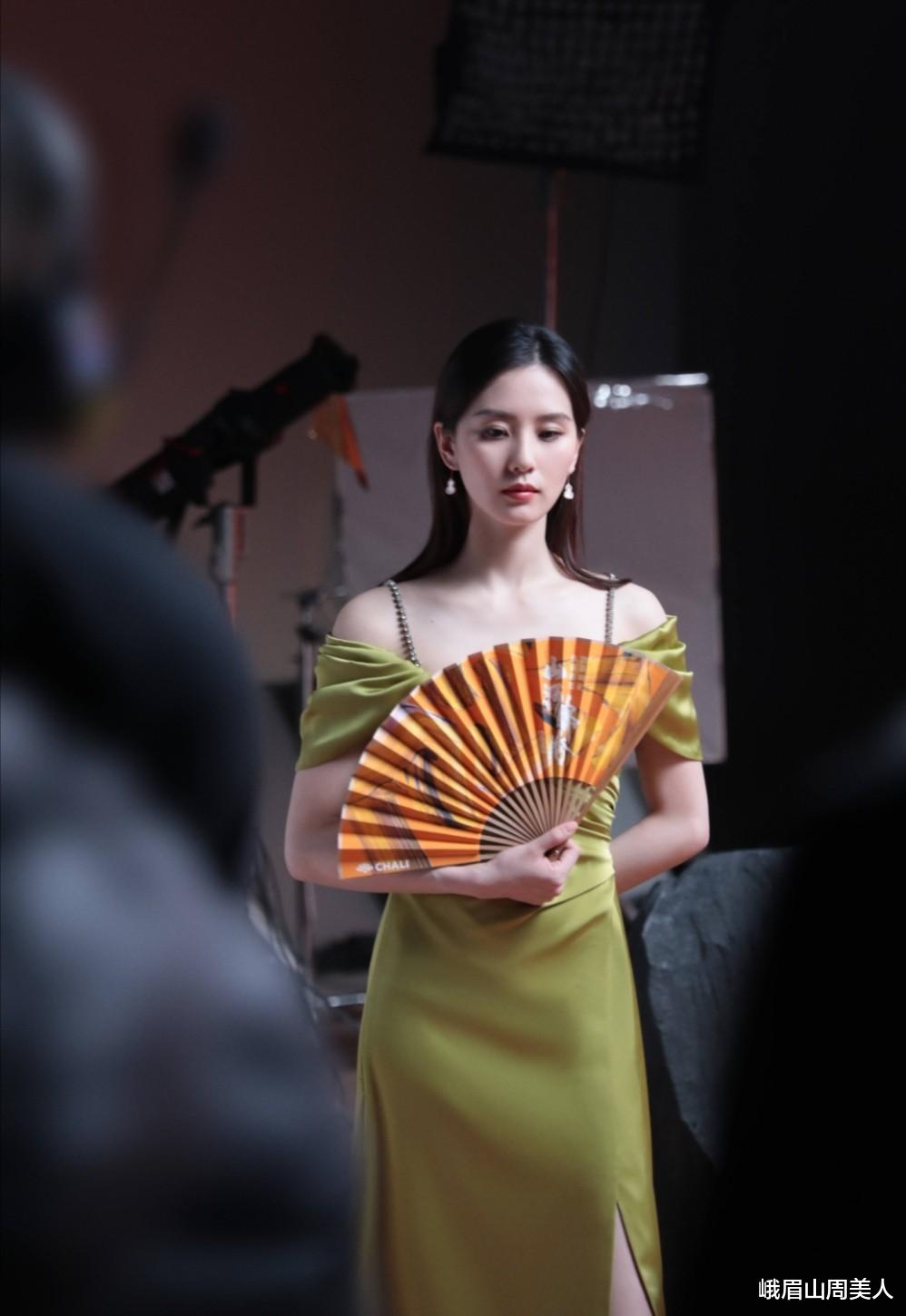 剖宫产 夏天，“短发”穿衣好看还是“长发”穿衣好看？看完对比图你就知道了