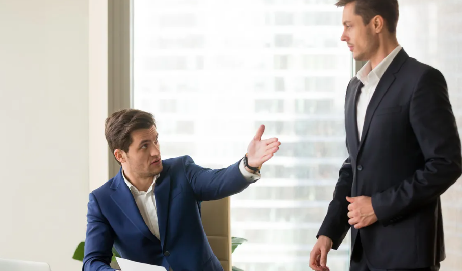 安丘|40岁后,该如何面对职场变动?