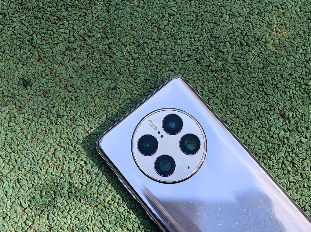 2023市场卷出新高度：苹果14再创新低价，P60和安卓新机也很强