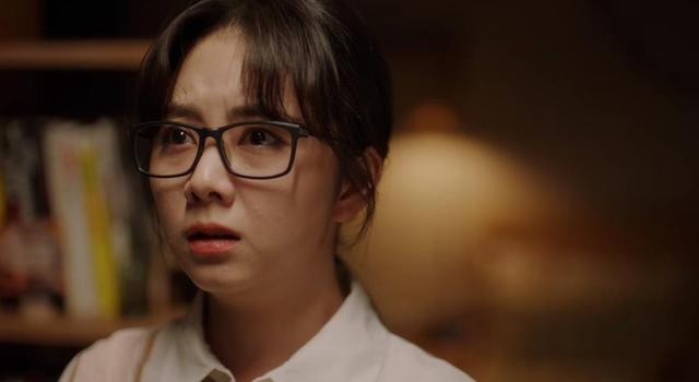 滤镜|《请叫我总监》中的演员滤镜非常真实,甚至就连痘坑都能看到,真实感十足