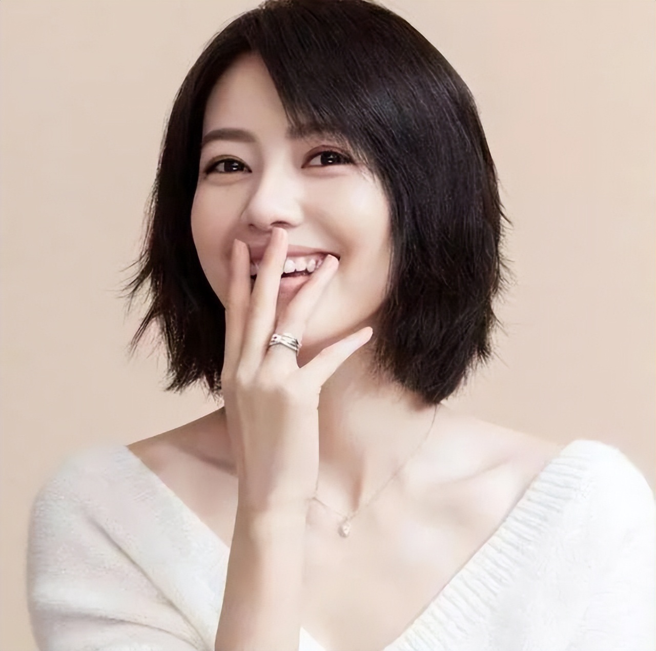 运动 适合30-40岁女人短发型,轻松提升时尚气质,温柔的样子太美了