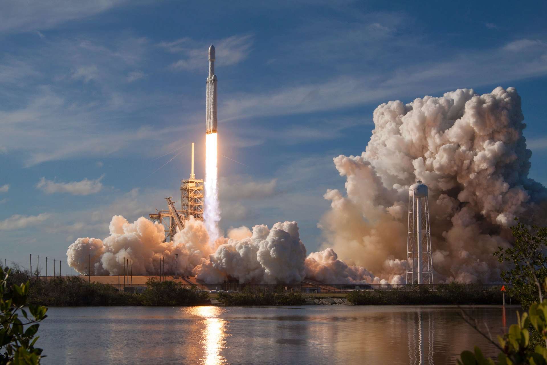 星际迷航演员尼克斯骨灰将送往太空,耗费8.6万元,家属将观看火箭发射