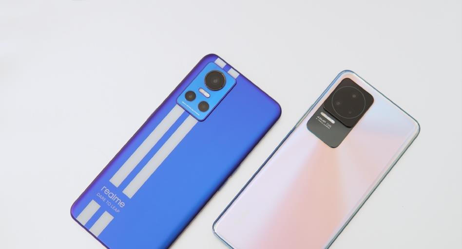 旗舰机|4月选机优先，这四款手机都是爆款，款款“高配低价”赶紧入手