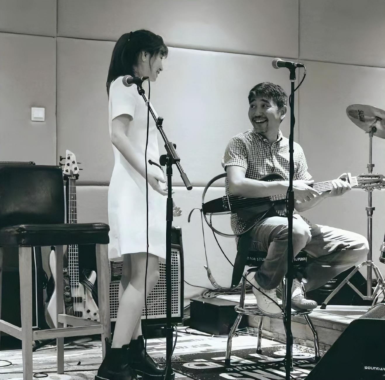 李泽楷|50岁沙宝亮官宣新恋情,女方小其16岁,跟刘亦菲是同届毕业生